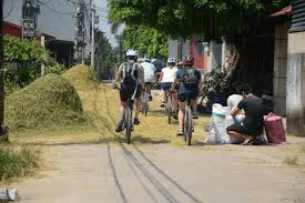 Hanoi Bike Trip Van Phuc Chuong Uoc Le Village 1 Day